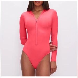 NWT Good American Long Sleeve One Piece Rash Guard Swimsuit Fiery Coral size 2
